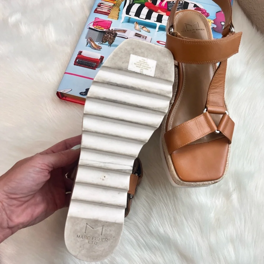 Marc Fisher Women's Tan Platform Sandals Size 7 1/2